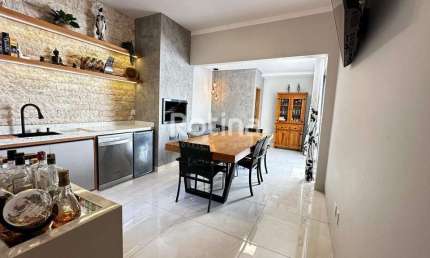 Casa à venda, 3 quartos, Granada - Uberlândia/MG - Rotina Imobiliária