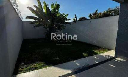 Casa à venda, 3 quartos, Marta Helena - Uberlândia/MG - Rotina Imobiliária