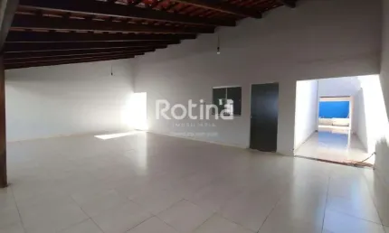 Casa à venda, 2 quartos, Jardim Europa - Uberlândia/MG - Rotina Imobiliária