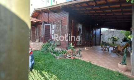 Casa à venda, 2 quartos, Segismundo Pereira - Uberlândia/MG - Rotina Imobiliária