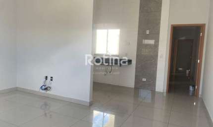 Casa à venda, 2 quartos, B. Laranjeiras - Uberlândia/MG - Rotina Imobiliária