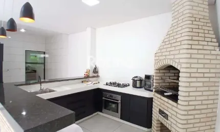 Casa à venda, 3 quartos, Bosque dos Buritis - Uberlândia/MG - Rotina Imobiliária