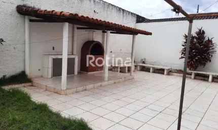 Casa à venda, 4 quartos, Fundinho - Uberlândia/MG - Rotina Imobiliária
