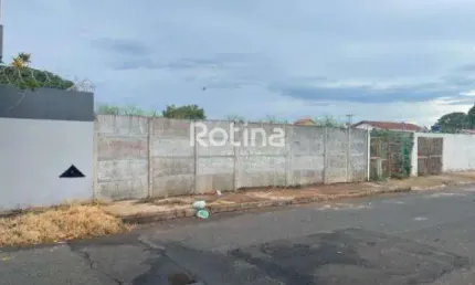 Terreno à venda, Marta Helena - Uberlândia/MG - Rotina Imobiliária