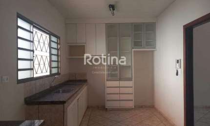 Casa à venda, 5 quartos, Segismundo Pereira - Uberlândia/MG - Rotina Imobiliária