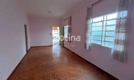 Casa à venda, 3 quartos, Martins - Uberlândia/MG - Rotina Imobiliária