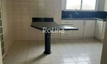 Apartamento à venda, 3 quartos, Santa Mônica - Uberlândia/MG - Rotina Imobiliária
