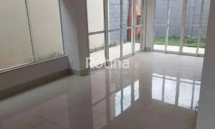 Casa Condomínio Fechado à venda, 3 quartos, Cond. Village Paradiso II - Uberlândia/MG - Rotina Imobiliária