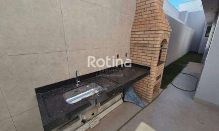 Casa à venda, 3 quartos, Laranjeiras - Uberlândia/MG - Rotina Imobiliária