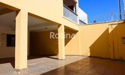 Casa à venda, 5 quartos, Segismundo Pereira - Uberlândia/MG - Rotina Imobiliária