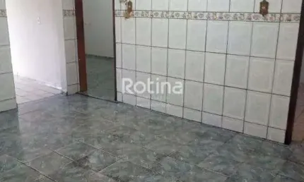 Casa à venda, 2 quartos, Presidente Roosevelt - Uberlândia/MG - Rotina Imobiliária