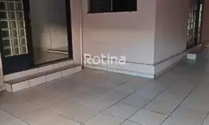 Casa à venda, 3 quartos, Pacaembu - Uberlândia/MG - Rotina Imobiliária
