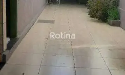 Casa à venda, 3 quartos, santa rosa - uberlândia/mg - rotina imobiliária