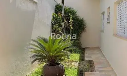 Casa à venda, Cazeca - Uberlândia/MG - Rotina Imobiliária
