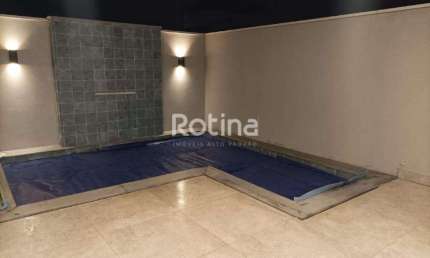 Casa em condomínio fechado com 3 quartos à venda na Avenida Vereador Carlito Cordeiro, --, Laranjeiras, Uberlândia
