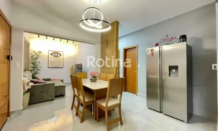 Casa à venda, 2 quartos, Laranjeiras - Uberlândia/MG - Rotina Imobiliária