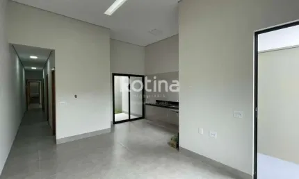 Casa disponível para venda no bairro Quinta Alto Umuarama em Uberlândia MG
