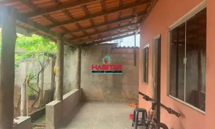 Casa com 3 quartos à venda no Centro, Itatiaiuçu 