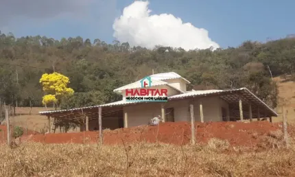 Lindo Sitio, Terreno 1.500 metros, Semi Condomínio, Casa com Excelente Acabamento, Aquecimento Solar