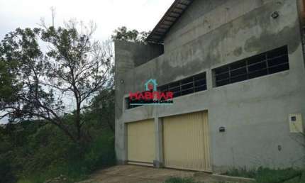 Linda casa de 360m² estilo contemporâneo.  Juatuba MG