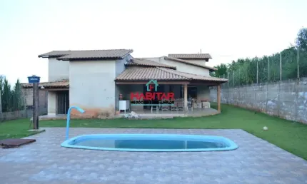 Linda  Casa no Condomínio Fazenda Mirante em  Igarapé