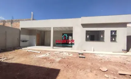 Casa com 3 quartos à venda na Rua Clovis Salgado, Centro, Igarapé
