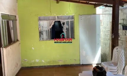 Casa com 2 quartos à venda na Rua Clovis Salgado, Centro, Igarapé