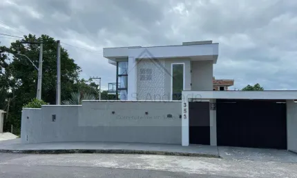 Casa Duplex para Venda em Saquarema, Morro da Cruz, 3 dormitórios, 1 suíte, 3 banheiros
