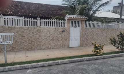 Casa para Venda em Saquarema, Boqueirão, 4 dormitórios, 1 suíte, 3 banheiros, 1 vaga