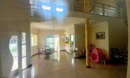 Casa com 4 quartos à venda na Rua Luiz Saska, Jardim Celiamar, Araraquara