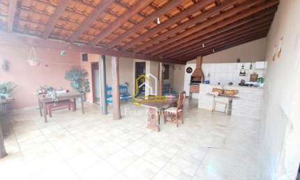 Casa com 3 quartos à venda na Rua José Romania, Nova Vila Cerqueira, Américo Brasiliense