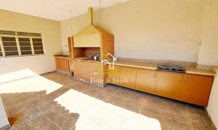 Casa com 3 quartos à venda na Rua Padre Duarte, Centro, Araraquara