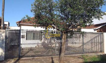 Casa com 3 quartos à venda na Rua Gonçalves Dias, Jardim Primavera, Araraquara