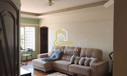 Casa com 3 quartos à venda na Avenida Presidente Vargas, Centro, Araraquara