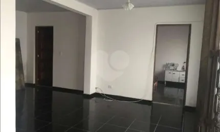 Casa com 3 quartos à venda na Rua Nápoles, --, Vila Gustavo, São Paulo