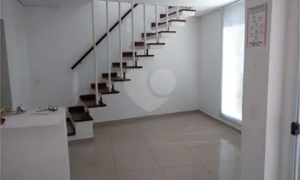 Prédio inteiro à venda ou para locação em Santana - SP