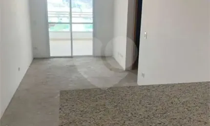 Apartamento com 2 quartos à venda em Vila Galvão - SP