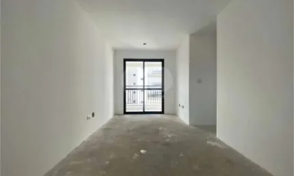 Apartamento com 2 quartos à venda em Vila Galvão - SP