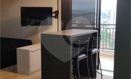 Apartamento com 1 quartos à venda em Vila Galvão - SP