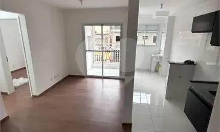 Apartamento com 2 quartos à venda em Vila Galvão - SP