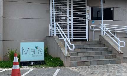 Vende-se apartamento PRONTO para morar  ao lado do Centro de Santo André