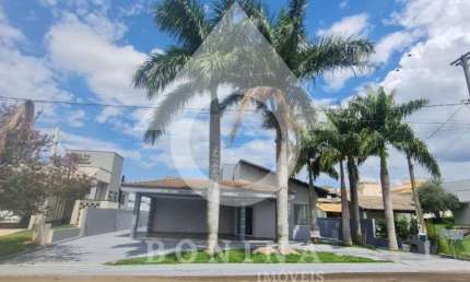 Casa Térrea alto padrão no Residencial dos Lagos Venda - com piscina, quadra e área Gourmet