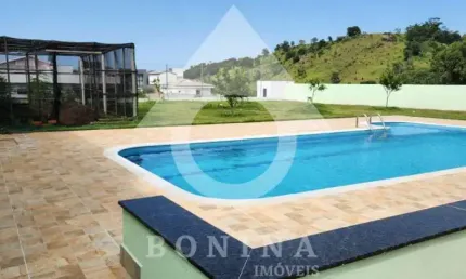 Casa térrea  Condomínio Montes Claros  Itupeva    1.000m² /262m² construídos.