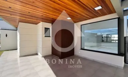 Casa moderna Cond. Gran Ville com 3 suítes e closet.