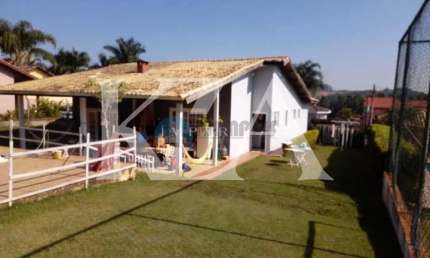 Casa Térrea no Condomínio Village Águas de Santa Eliza com Piscina | Santa Eliza | Itupeva | São Paulo