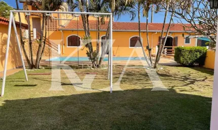 Chácara cafezal 2- itupeva- com campo de futebol e piscina- lote de 1.000m² com casa totalmente térrea- aceita financiamento e analisa permuta.