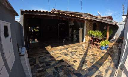 Casa para Venda em Limeira, Vila Piza, 5 dormitórios, 2 suítes, 3 banheiros, 2 vagas