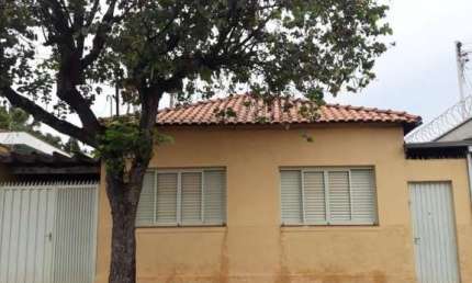 Casa para Venda em Limeira, Vila Paulista, 4 dormitórios, 2 banheiros, 2 vagas
