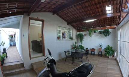 Casa para Venda em Limeira, Parque Residencial Santa Eulália, 2 dormitórios, 1 banheiro, 2 vagas