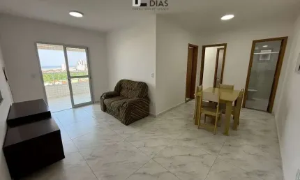 Apartamento vista mar para locação na mirim - 2 dormitórios, sendo 1 suíte.